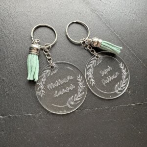 Porte-clé personnalisé en acrylique – Gravure Feuillage